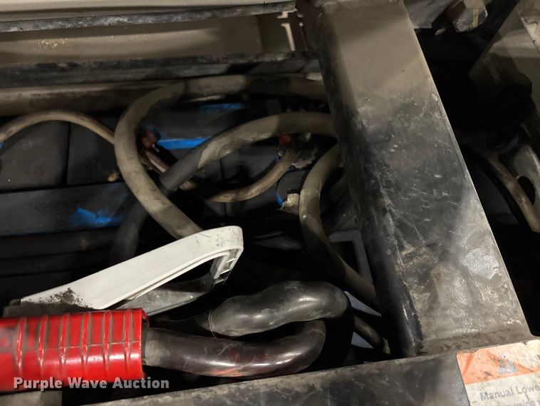 image for item DT2858 2016 Crown SP3520-30 order picker