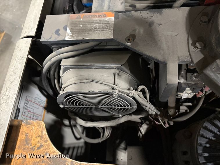 image for item DT2859 2016 Crown SP3520-30 order picker