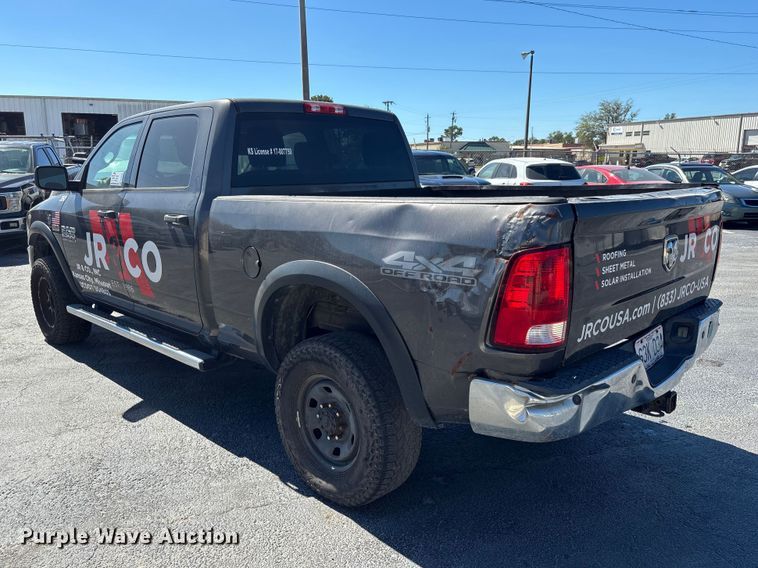 image for item DU0394 2018 RAM 2500 pickup truck