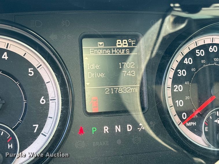 image for item DU0394 2018 RAM 2500 pickup truck