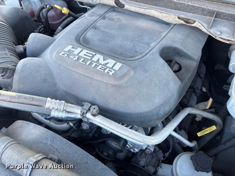 image for item DU0394 2018 RAM 2500 pickup truck