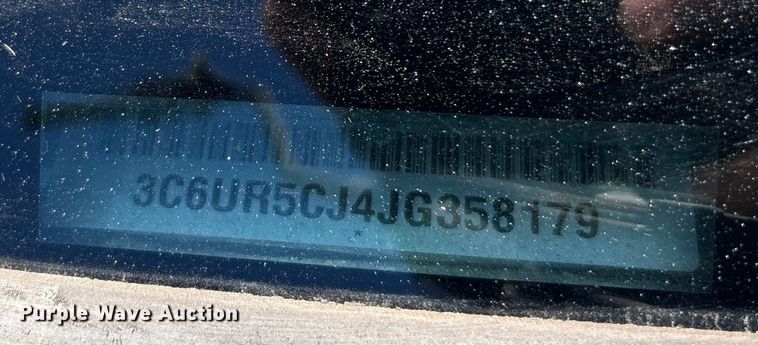 image for item DU0394 2018 RAM 2500 pickup truck