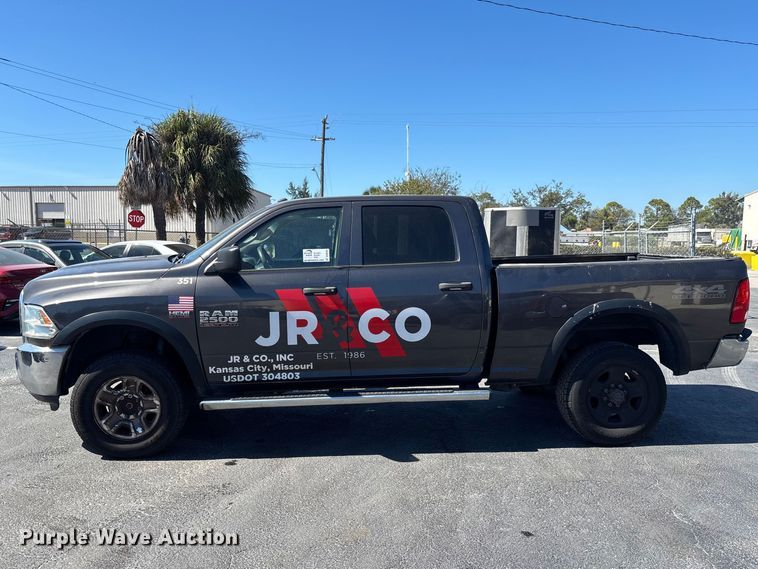 image for item DU0395 2018 RAM 2500 Crew Cab pickup truck
