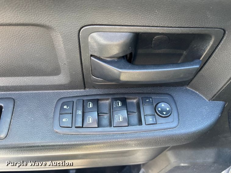 image for item DU0395 2018 RAM 2500 Crew Cab pickup truck