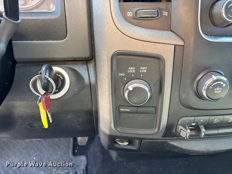 image for item DU0395 2018 RAM 2500 Crew Cab pickup truck