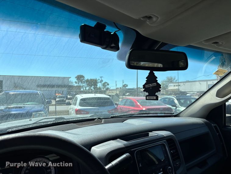 image for item DU0395 2018 RAM 2500 Crew Cab pickup truck