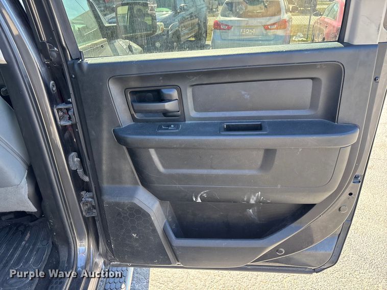 image for item DU0395 2018 RAM 2500 Crew Cab pickup truck