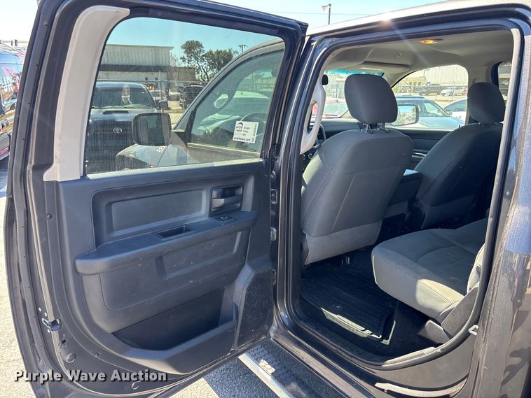 image for item DU0395 2018 RAM 2500 Crew Cab pickup truck