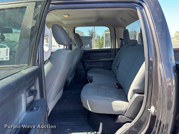 image for item DU0395 2018 RAM 2500 Crew Cab pickup truck