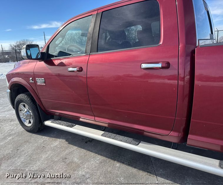 image for item DU6908 2011 Dodge Ram 2500 Crew Cab pickup truck