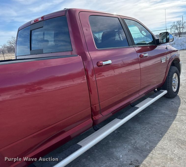 image for item DU6908 2011 Dodge Ram 2500 Crew Cab pickup truck