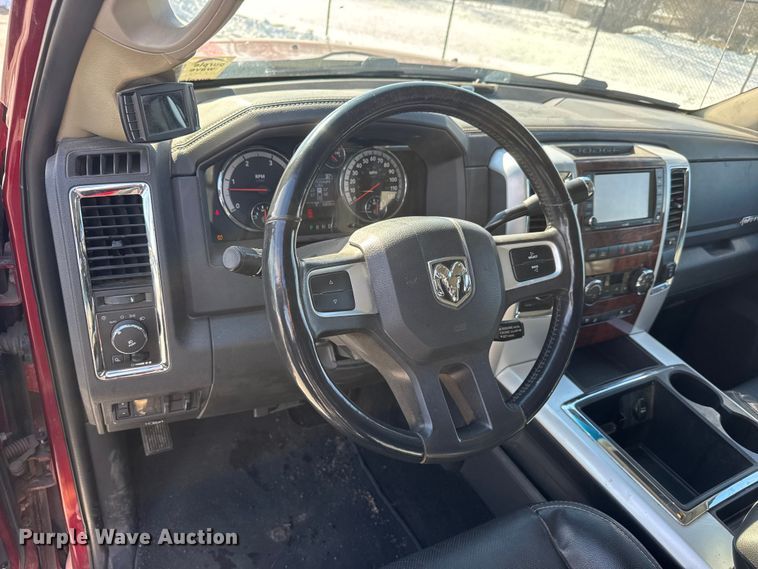 image for item DU6908 2011 Dodge Ram 2500 Crew Cab pickup truck