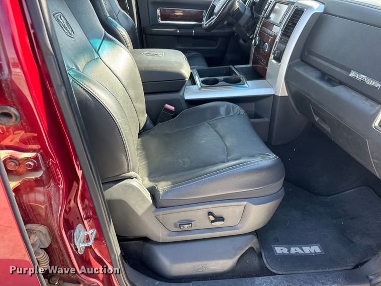 image for item DU6908 2011 Dodge Ram 2500 Crew Cab pickup truck