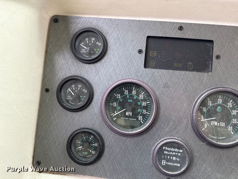 image for item DZ4397 1999 Gulf Stream Sun Sport RV