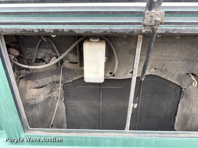 image for item DZ4397 1999 Gulf Stream Sun Sport RV