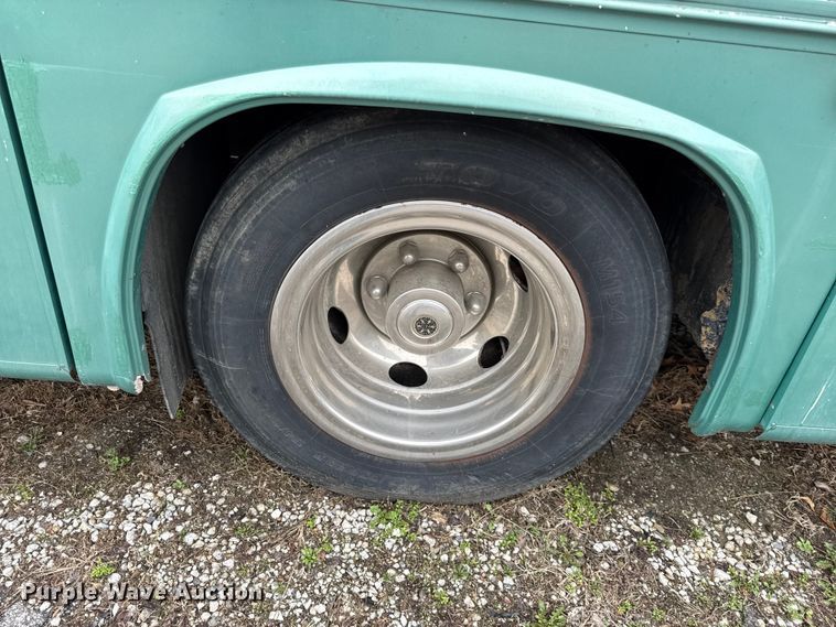 image for item DZ4397 1999 Gulf Stream Sun Sport RV