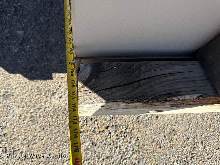 image for item DZ4398 Loading docks