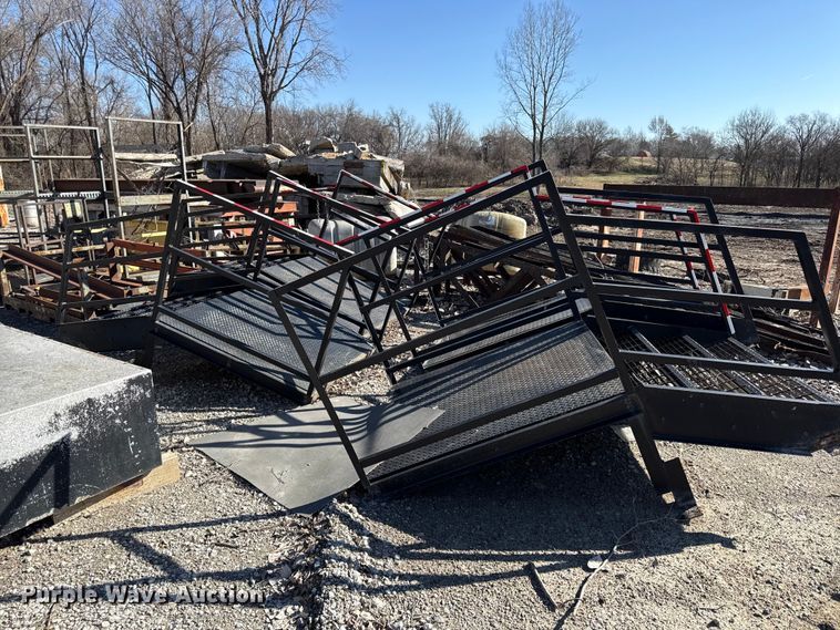 image for item DZ4398 Loading docks