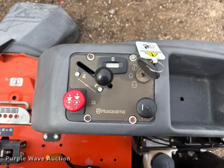 image for item DZ5139 Husquvarna MZ52LE ZTR lawn mower