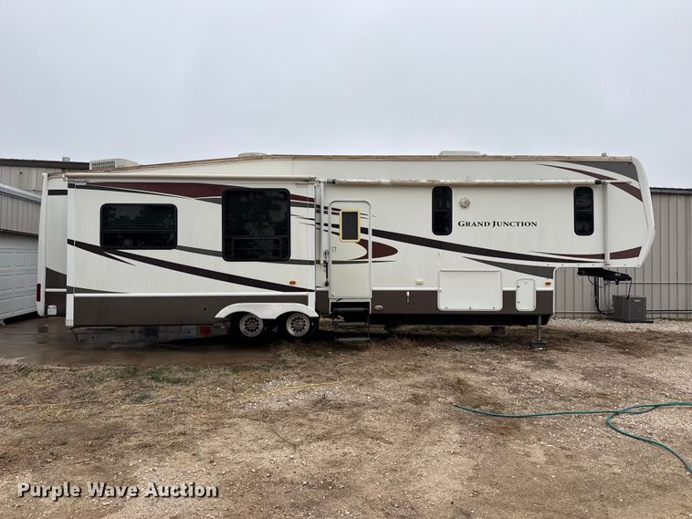 image for item DZ5150 2008 Dutchmen Grand Junction camper