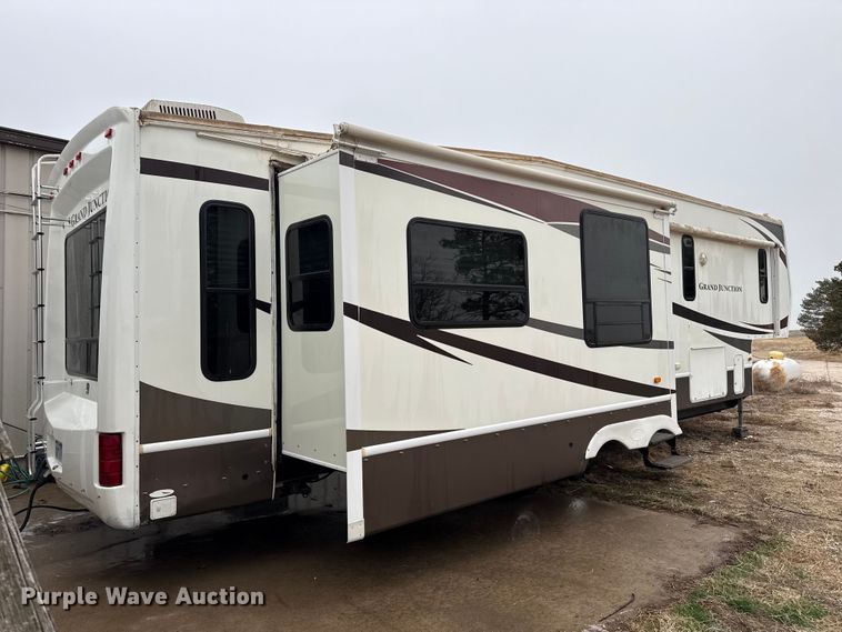 image for item DZ5150 2008 Dutchmen Grand Junction camper