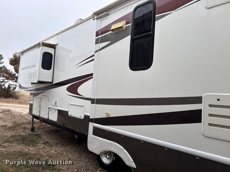 image for item DZ5150 2008 Dutchmen Grand Junction camper
