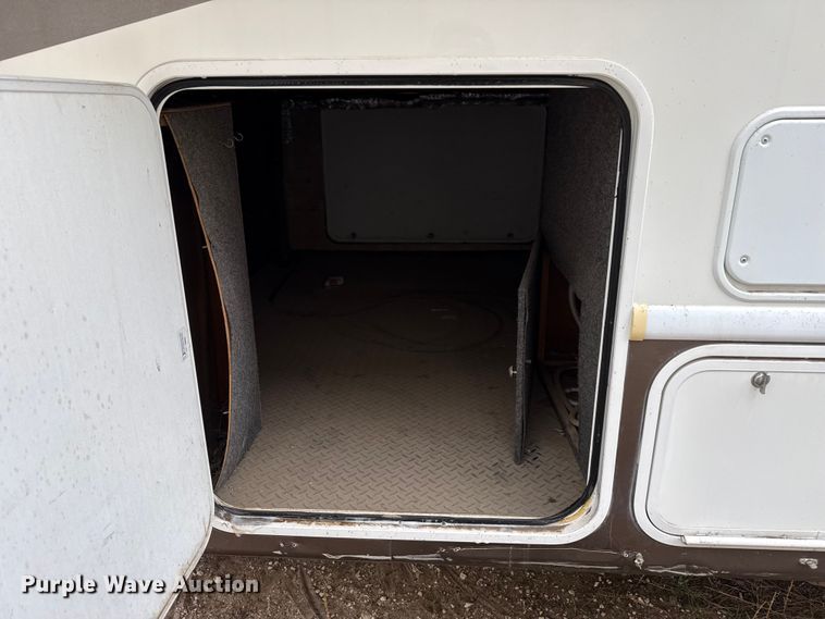 image for item DZ5150 2008 Dutchmen Grand Junction camper