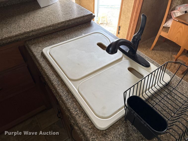 image for item DZ5150 2008 Dutchmen Grand Junction camper