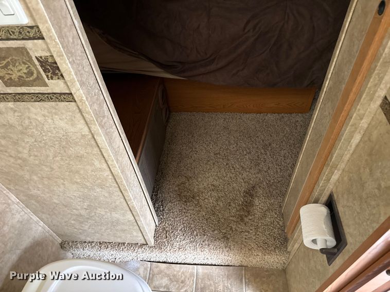 image for item DZ5150 2008 Dutchmen Grand Junction camper