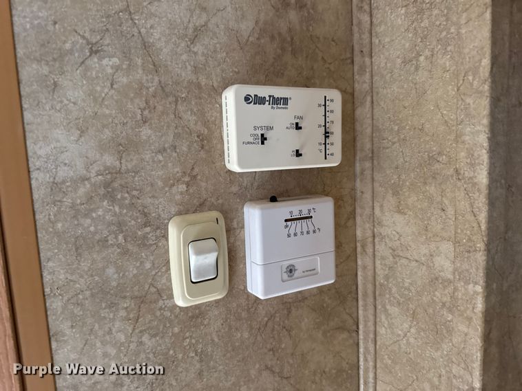 image for item DZ5150 2008 Dutchmen Grand Junction camper