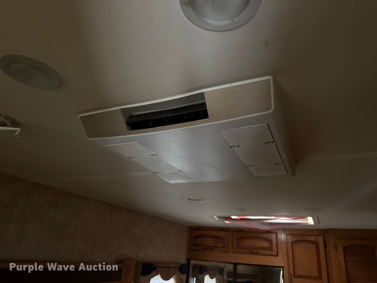 image for item DZ5150 2008 Dutchmen Grand Junction camper