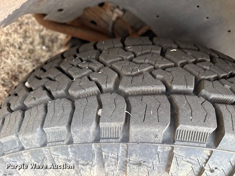 image for item DZ5158 2002 Chevrolet Silverado 1500 Ext. Cab pickup truck