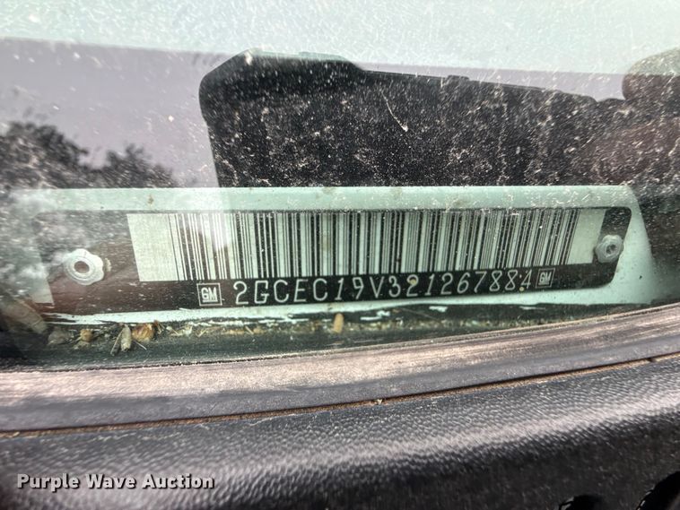 image for item DZ5158 2002 Chevrolet Silverado 1500 Ext. Cab pickup truck