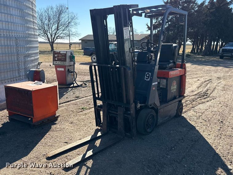 image for item DZ5188 Toyota 7FBCU18 forklift