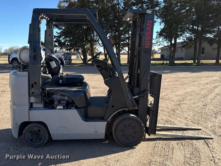 image for item DZ5190 Nissan MCP1F2A25LV forklift