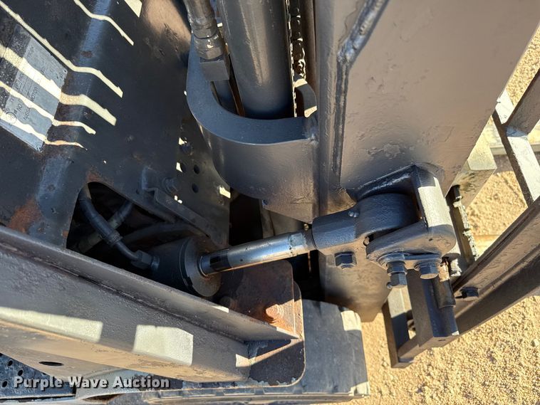 image for item DZ5190 Nissan MCP1F2A25LV forklift