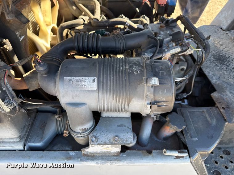 image for item DZ5190 Nissan MCP1F2A25LV forklift