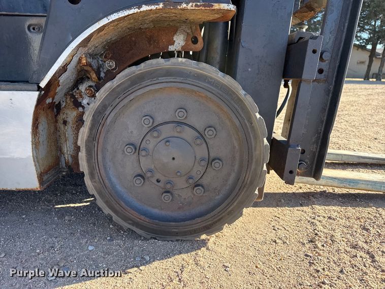 image for item DZ5190 Nissan MCP1F2A25LV forklift