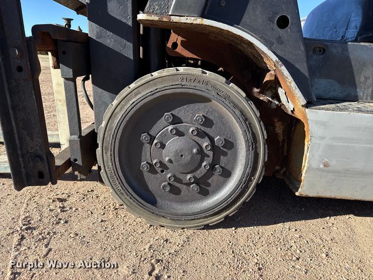 image for item DZ5190 Nissan MCP1F2A25LV forklift