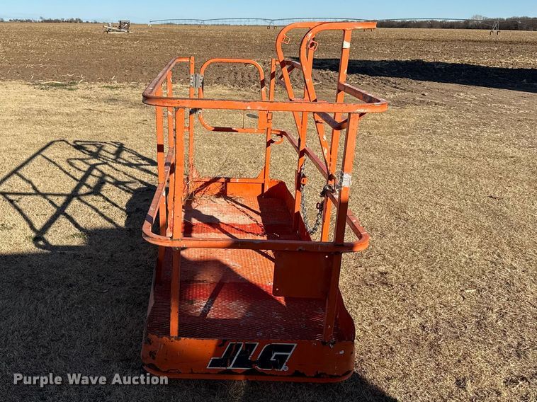 image for item DZ5190 Nissan MCP1F2A25LV forklift