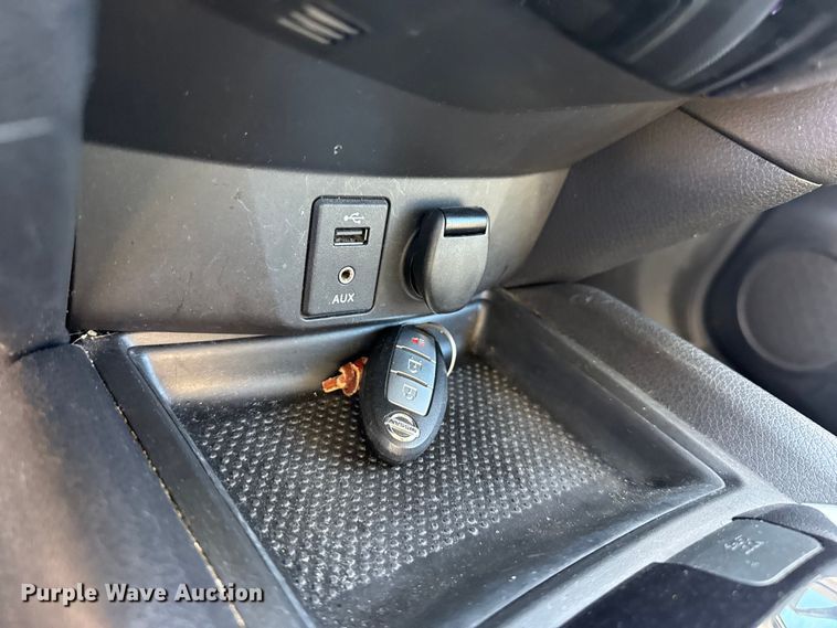 image for item DZ5192 2016 Nissan Rogue SUV