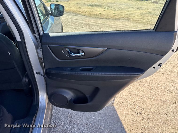 image for item DZ5192 2016 Nissan Rogue SUV