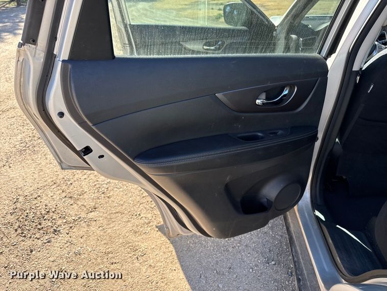 image for item DZ5192 2016 Nissan Rogue SUV