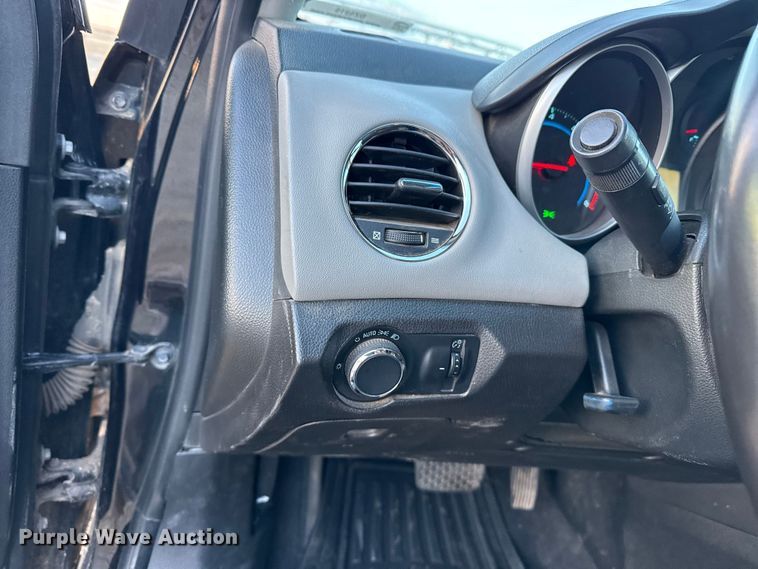 image for item DZ5215 2012 Chevrolet Cruze 