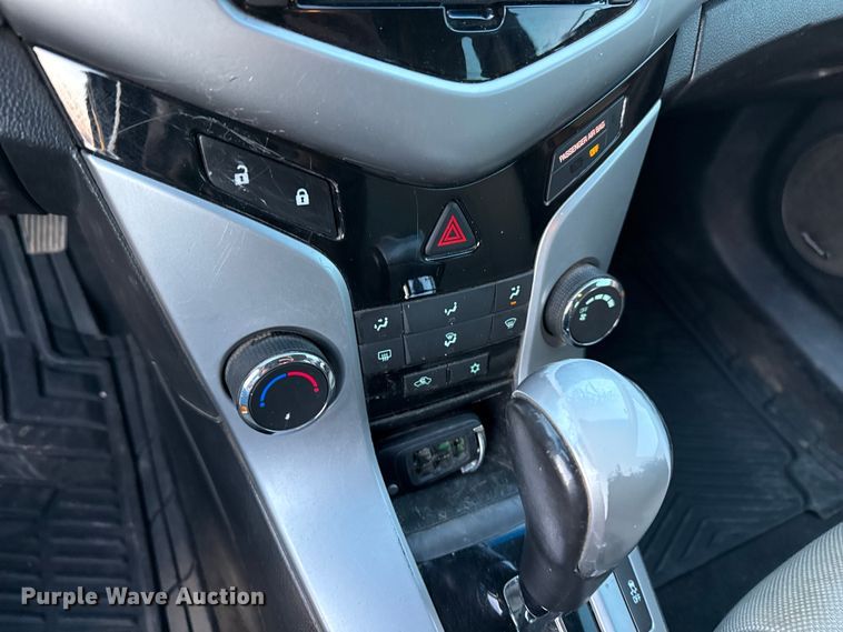 image for item DZ5215 2012 Chevrolet Cruze 