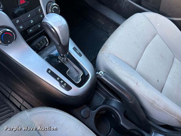 image for item DZ5215 2012 Chevrolet Cruze 