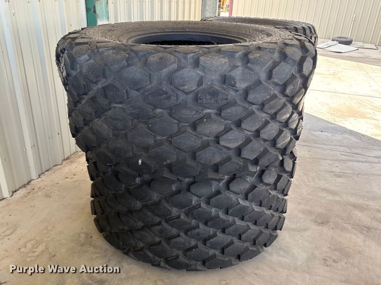 image for item DZ5221 (4) tires