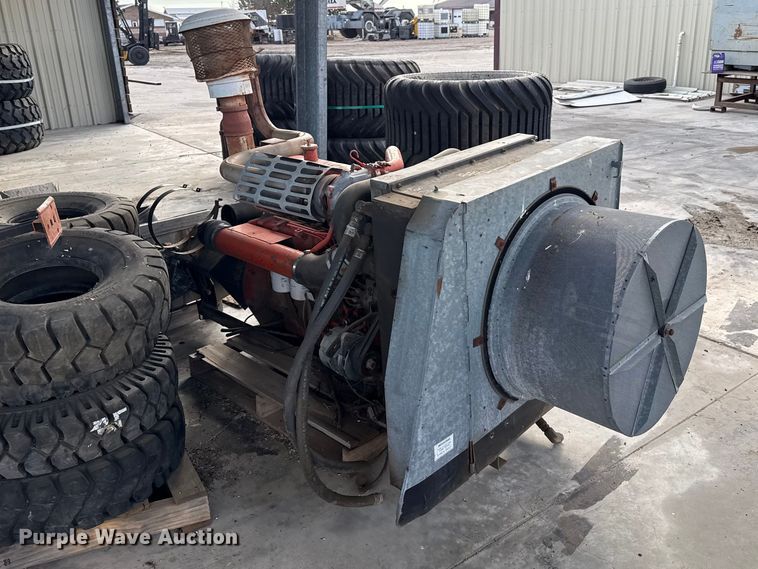 image for item DZ5222 Allis Chalmers 3500 engine