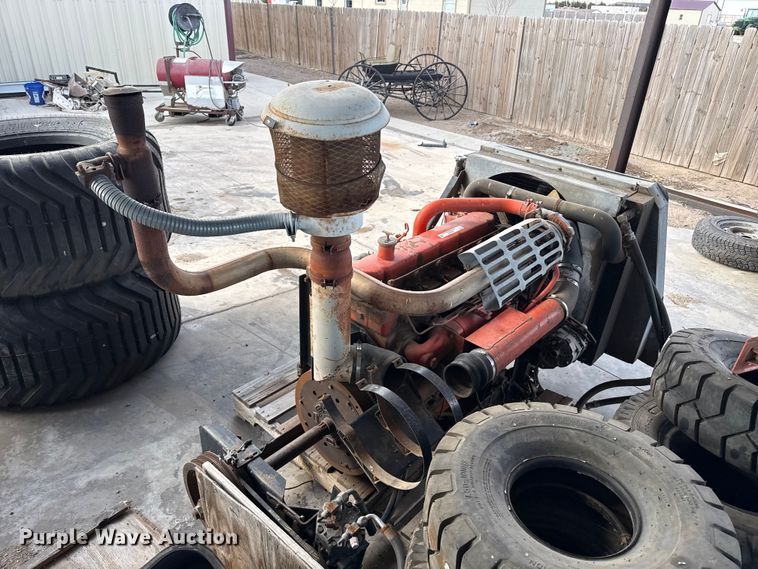 image for item DZ5222 Allis Chalmers 3500 engine