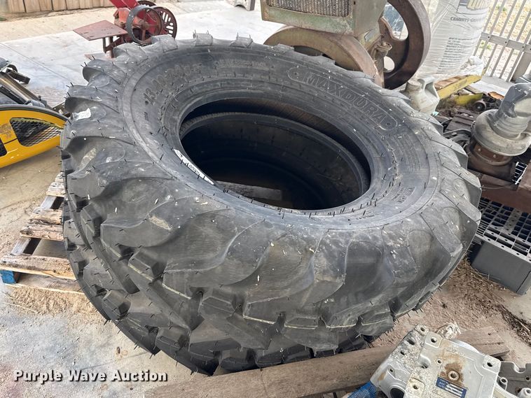 image for item DZ5223 (2) tires